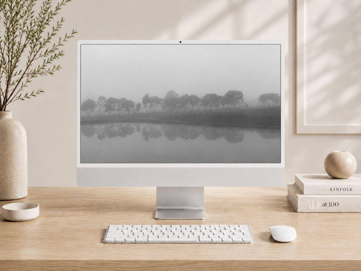 Still Reflection — Black & White 4K Desktop Wallpaper
